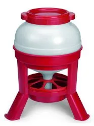 35 Pound Plastic Dome Feeder