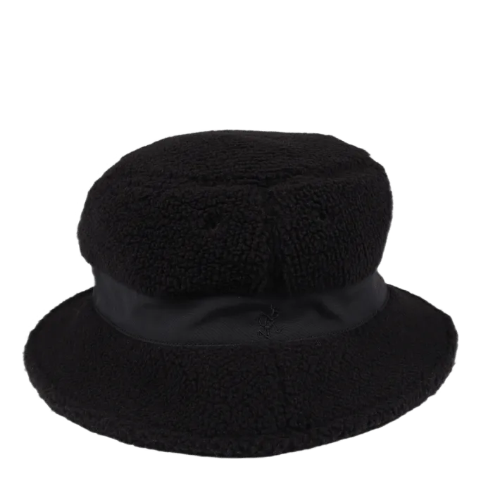 Boa Fleece Hat Black