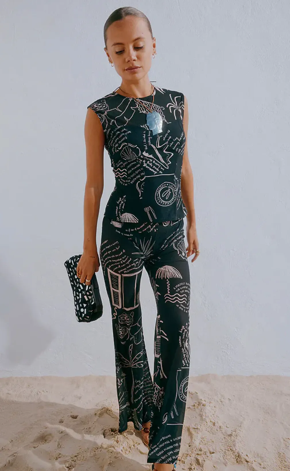 Mono Palma Mesh Top