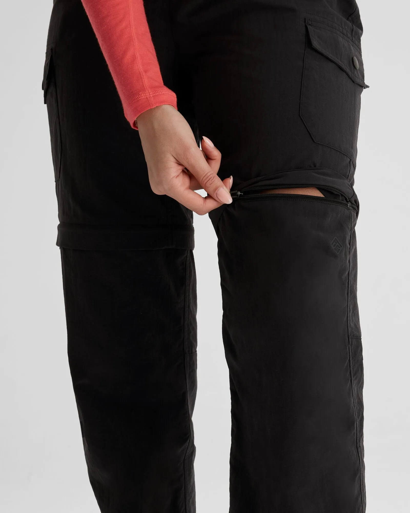 Women's EVRY-Day Convertible Pants  - Black